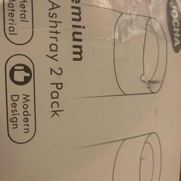 Car Ashtray with Lid 2 Pieces Stainless Steel Ashtrays, New in box. - Picture 7 of 8